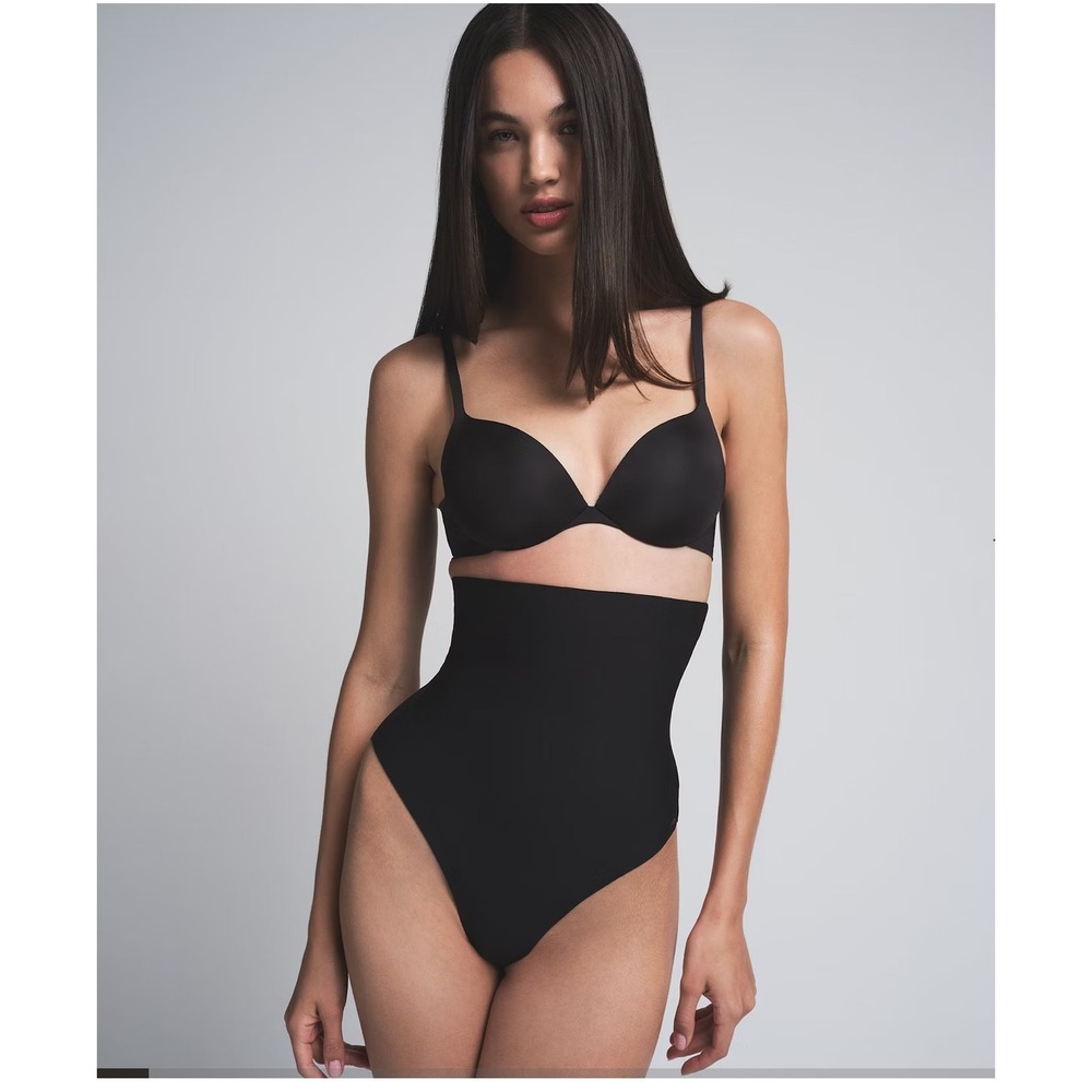SKIMS Zoned High Waisted Thong Onyx Black‎ Shapewear S